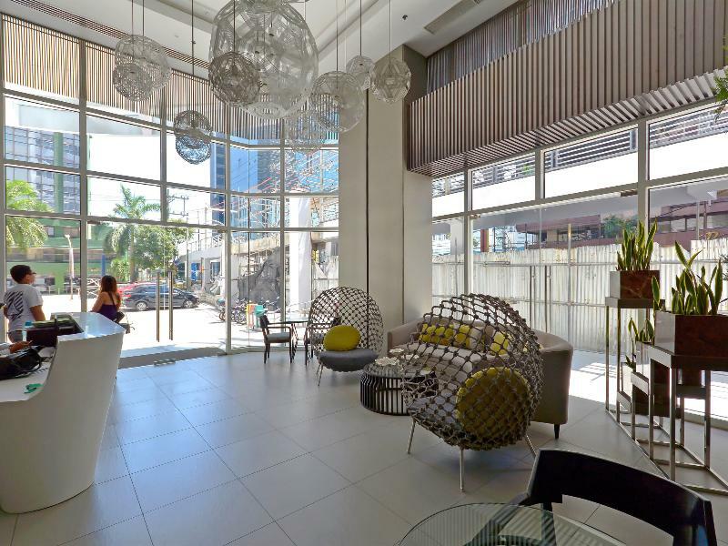 Currency Serviced Suites Pasig City Екстер'єр фото