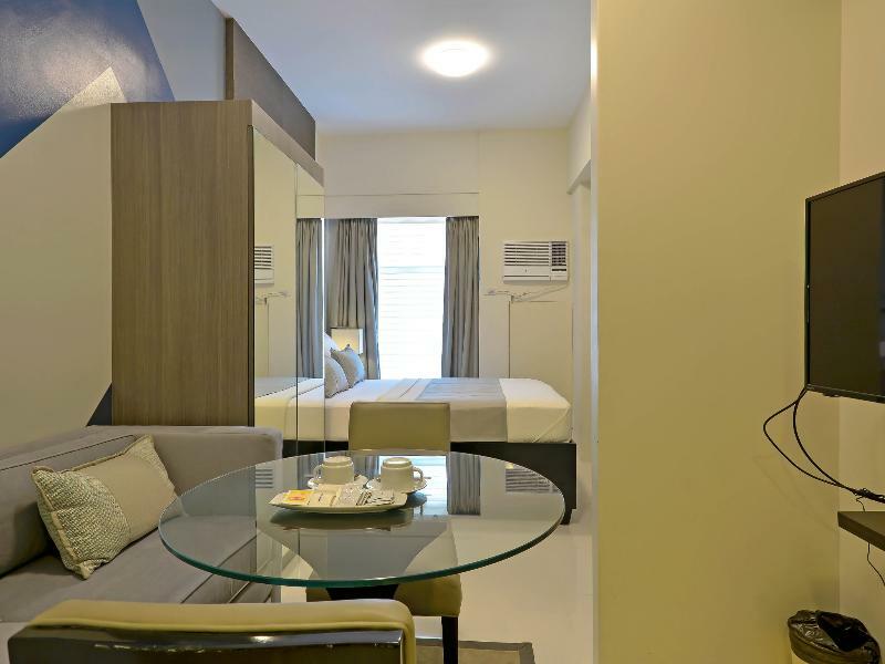 Currency Serviced Suites Pasig City Екстер'єр фото